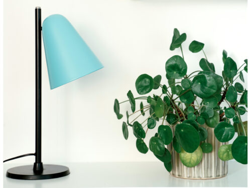 Capelo Sort bordlampe af genbrugsmetal med 50´er grøn skærm