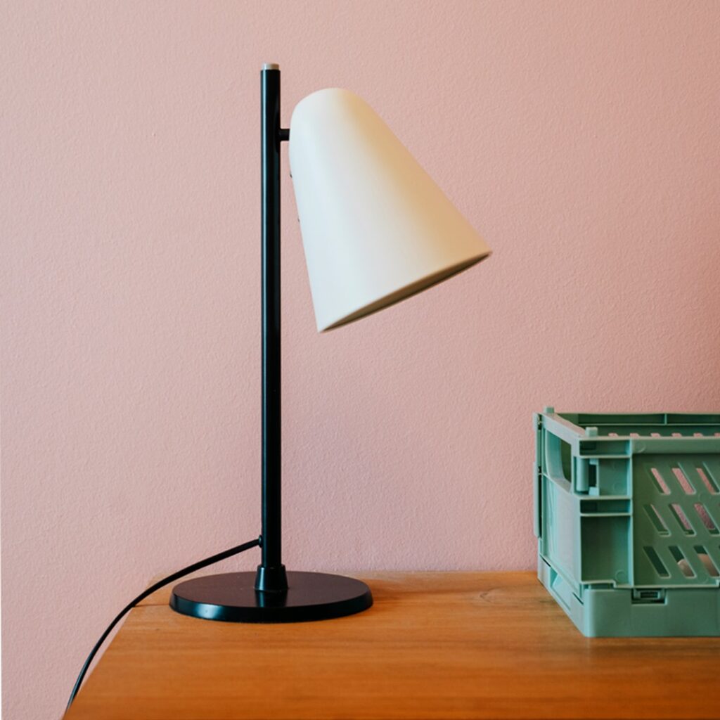 bordlampe sort rose2