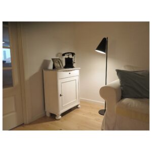 Capelo standerlampe H1250 A3 Rosa RAL 3015 hvid ba