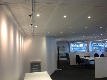 BMW showroom belysning