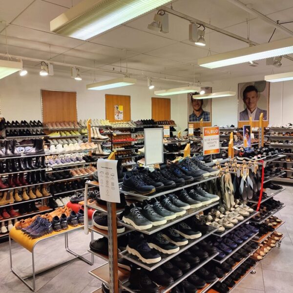 belysning til sko og læder butikker
