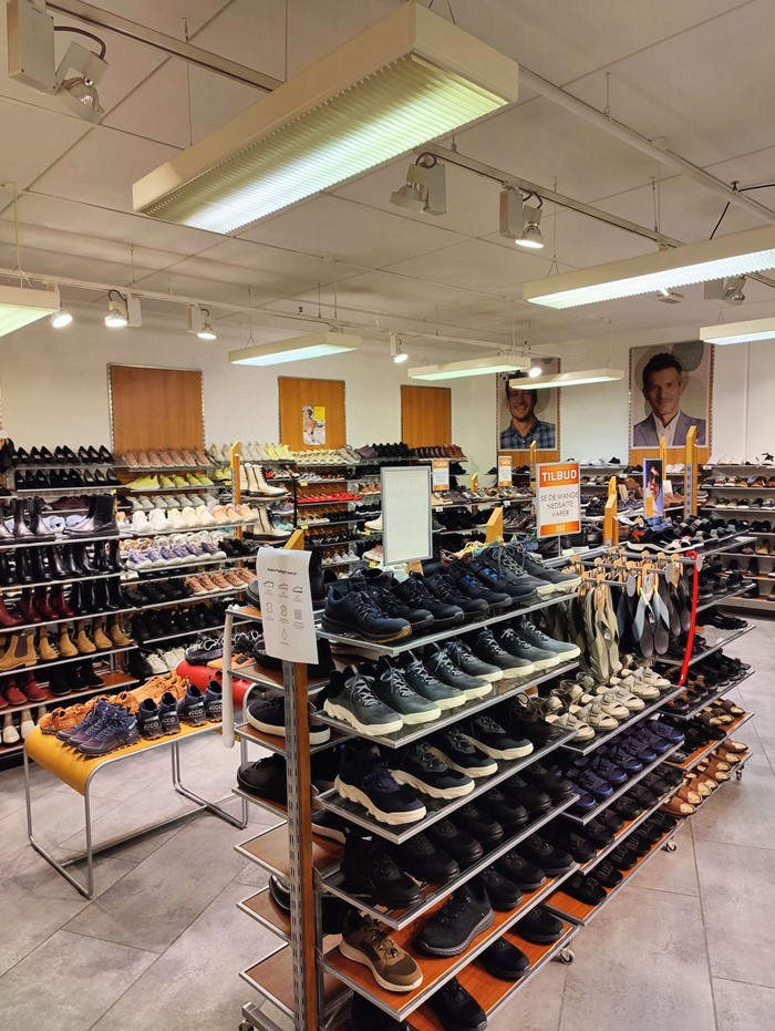 belysning til sko og læder butikker