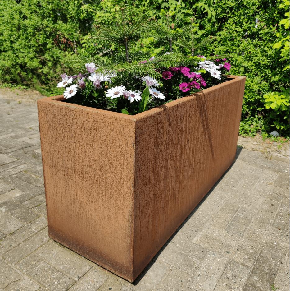 Plantekasse i corten stål 120 x 40 x 55 (Skjulte hjul)