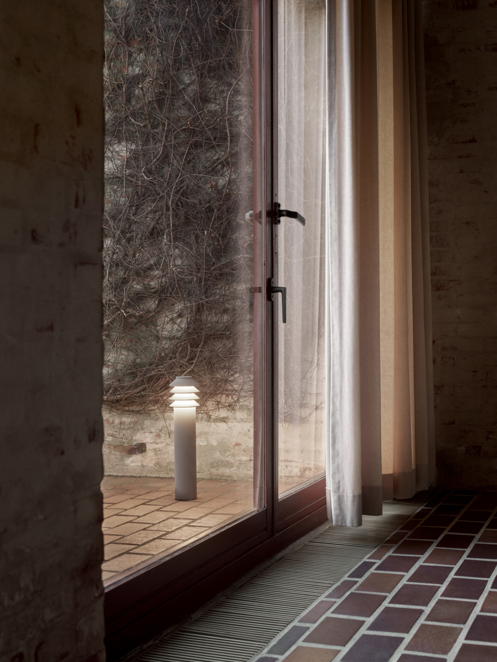 Bysted Garden Pullert LED 3K u/adp, Alu, anker, lang billede 2